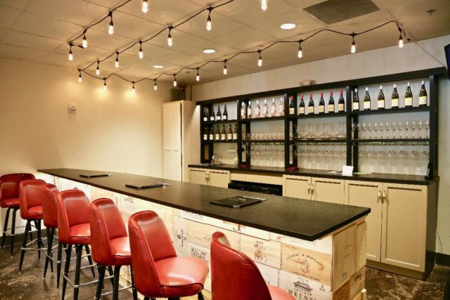 Bar photo 1